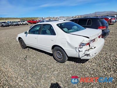 Drugie zdjęcie samochodu z przodu: 1997 TOYOTA CAMRY LE VIN:JT2BG22K9V0010508 - miniatura