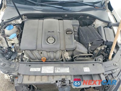 Zdjęcie 11 z 13 samochodu: 2013 VOLKSWAGEN PASSAT SE VIN:1VWBP7A30DC140668 - miniatura