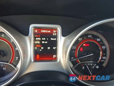 Zdjęcie 8 z 10 samochodu: 2016 DODGE JOURNEY SE VIN:3C4PDDAG1GT102118 - miniatura