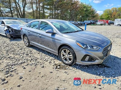 Czwarte zdjęcie samochodu z boku: 2019 HYUNDAI SONATA SEL VIN:5NPE34AF5KH771079 - miniatura