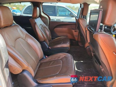Zdjęcie 11 z 13 samochodu: 2018 CHRYSLER PACIFICA HYBRID LIMITED VIN:2C4RC1N74JR212806 - miniatura