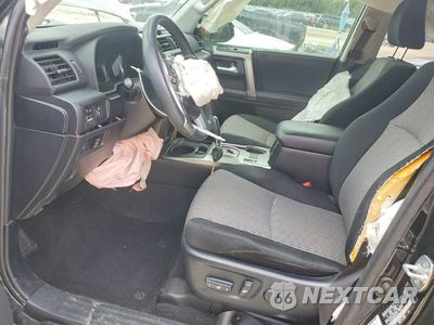 Zdjęcie 7 z 13 samochodu: 2018 TOYOTA 4RUNNER SR5 VIN:JTEZU5JR8J5181998 - miniatura