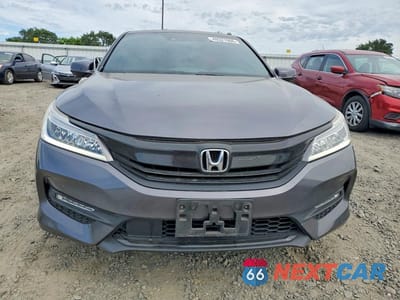 Piąte zdjęcie samochodu w środku: 2016 HONDA ACCORD TOURING VIN:1HGCR3F97GA015028 - miniatura