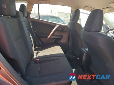 Zdjęcie 11 z 13 samochodu: 2018 TOYOTA RAV4 LE VIN:JTMBFREV8JJ730976 - miniatura