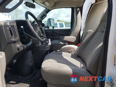 Zdjęcie 7 z 12 samochodu: 2025 CHEVROLET EXPRESS G3500 VIN:1HA3GSC73SN014876 - miniatura