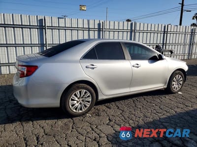 Trzecie zdjęcie samochodu z tyłu: 2012 TOYOTA CAMRY LE VIN:4T4BF1FK1CR254076 - miniatura