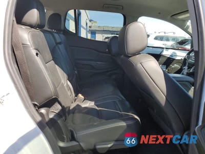 Zdjęcie 10 z 12 samochodu: 2023 GMC ACADIA SLT VIN:1GKKNML44PZ248469 - miniatura