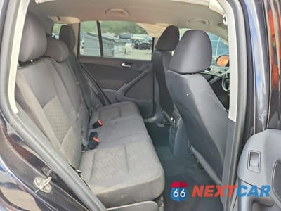 Zdjęcie 11 z 13 samochodu: 2017 VOLKSWAGEN TIGUAN S VIN:WVGAV7AX3HK053989 - miniatura
