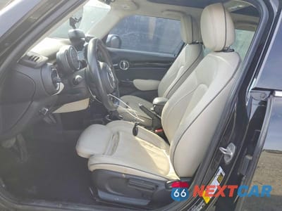 Zdjęcie 7 z 12 samochodu: 2017 MINI COOPER S VIN:WMWXU3C37H2F48846 - miniatura