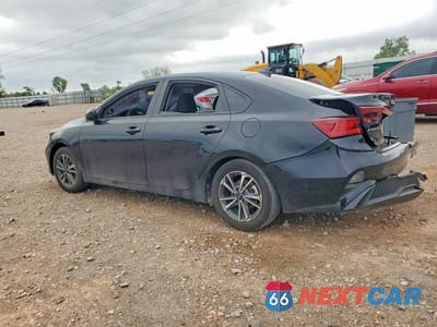Drugie zdjęcie samochodu z przodu: 2023 KIA FORTE LXS VIN:3KPF24ADXPE629876 - miniatura