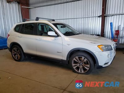 Czwarte zdjęcie samochodu z boku: 2013 BMW X3 XDRIVE35I VIN:5UXWX7C56DL977278 - miniatura