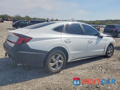 Trzecie zdjęcie samochodu z tyłu: 2021 HYUNDAI SONATA SE VIN:5NPEG4JA1MH075184 - miniatura