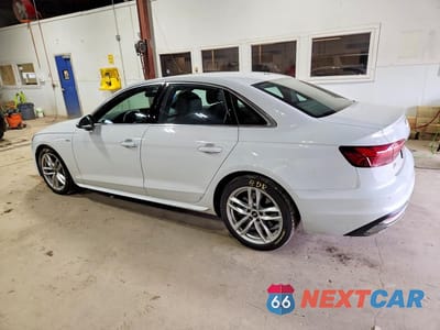 Drugie zdjęcie samochodu z przodu: 2022 AUDI A4 PREMIUM PLUS 45 VIN:WAUEAAF47NN008168 - miniatura