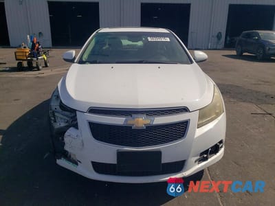 Piąte zdjęcie samochodu w środku: 2014 CHEVROLET CRUZE LT VIN:1G1PC5SB3E7196539 - miniatura