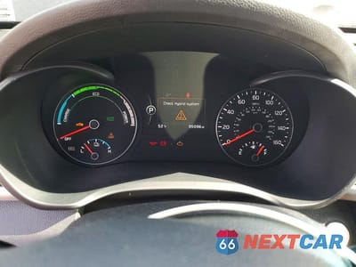 Zdjęcie 9 z 12 samochodu: 2018 KIA OPTIMA PLUG-IN HYBRID EX VIN:KNAGV4LD9J5026135 - miniatura