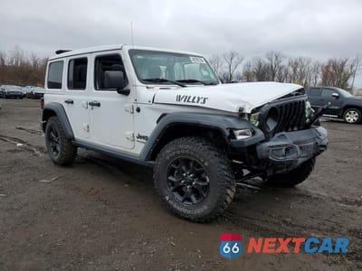 Czwarte zdjęcie samochodu z boku: 2021 JEEP WRANGLER UNLIMITED SPORT VIN:1C4HJXDG8MW631565 - miniatura