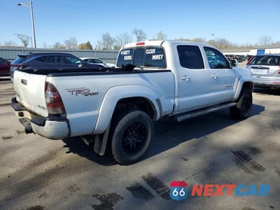 Trzecie zdjęcie samochodu z tyłu: 2009 TOYOTA TACOMA DOUBLE CAB LONG BED VIN:3TMMU52N89M014119 - miniatura