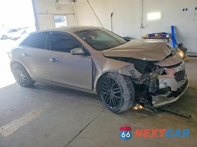 Czwarte zdjęcie samochodu z boku: 2014 CHEVROLET MALIBU LTZ VIN:1G11H5SL9EF258404 - miniatura