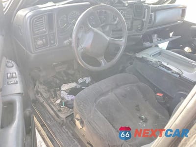 Zdjęcie 8 z 12 samochodu: 2001 CHEVROLET SILVERADO C1500 VIN:2GCEC19T711136969 - miniatura