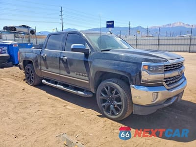 Czwarte zdjęcie samochodu z boku: 2017 CHEVROLET SILVERADO K1500 LTZ VIN:3GCUKSEC9HG292927 - miniatura