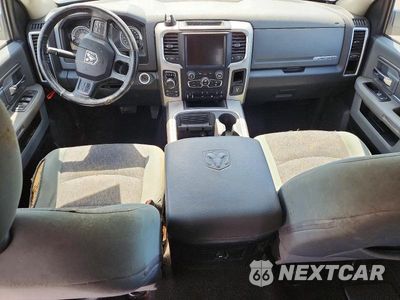 Zdjęcie 8 z 12 samochodu: 2016 RAM 1500 SLT VIN:1C6RR7LM6GS304296 - miniatura
