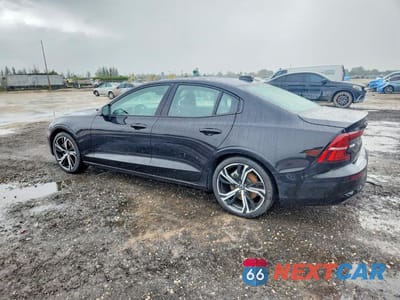 Drugie zdjęcie samochodu z przodu: 2024 VOLVO S60 PLUS VIN:7JRL12FL7RG313611 - miniatura