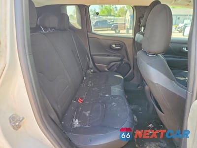 Zdjęcie 10 z 12 samochodu: 2017 JEEP RENEGADE LATITUDE VIN:ZACCJABB9HPF15633 - miniatura