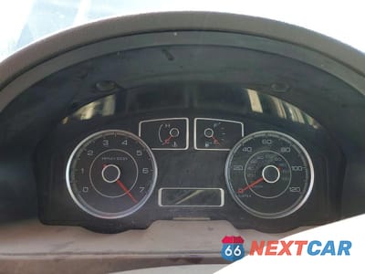 Zdjęcie 9 z 11 samochodu: 2008 FORD TAURUS SEL VIN:1FAHP24W78G136515 - miniatura