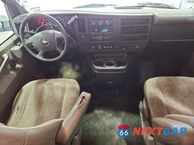 Zdjęcie 8 z 13 samochodu: 2019 CHEVROLET EXPRESS G3500 LT VIN:1GAZGPFP2K1176215 - miniatura