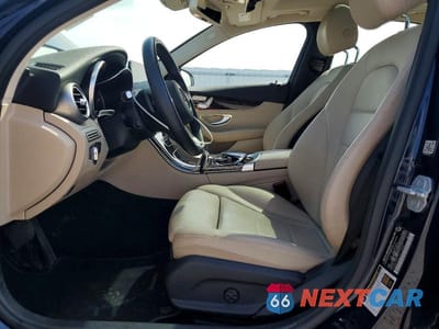 Zdjęcie 7 z 12 samochodu: 2016 MERCEDES-BENZ C 300 4MATIC VIN:55SWF4KB1GU119457 - miniatura