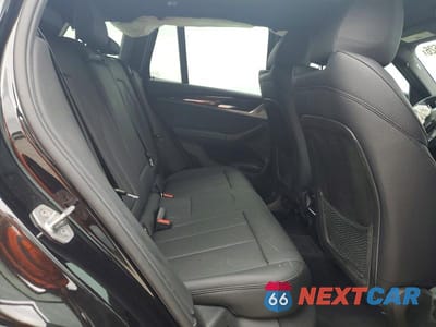 Zdjęcie 11 z 13 samochodu: 2018 BMW X3 XDRIVE30I VIN:5UXTR9C52JLC79550 - miniatura