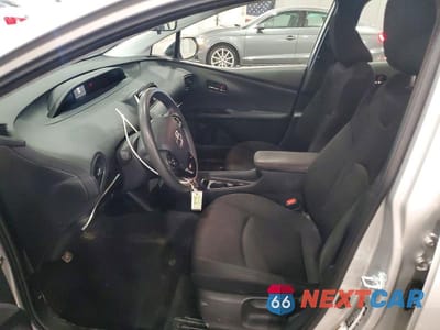 Zdjęcie 7 z 13 samochodu: 2021 TOYOTA PRIUS L ECO VIN:JTDKAMFU3M3143438 - miniatura