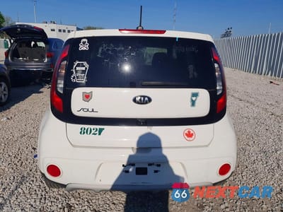 Zdjęcie 6 z 12 samochodu: 2019 KIA SOUL + VIN:KNDJP3A53K7678831 - miniatura