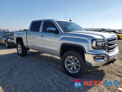 Czwarte zdjęcie samochodu z boku: 2016 GMC SIERRA K1500 SLT VIN:3GTU2NEC2GG317201 - miniatura