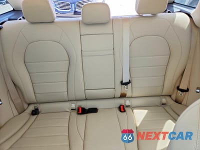 Zdjęcie 10 z 13 samochodu: 2017 MERCEDES-BENZ GLC 300 4MATIC VIN:WDC0G4KB4HF241001 - miniatura
