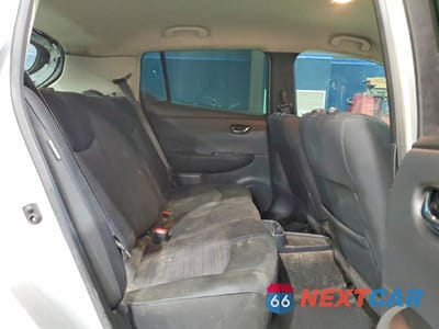 Zdjęcie 10 z 13 samochodu: 2023 NISSAN LEAF S VIN:1N4AZ1BV9PC560638 - miniatura