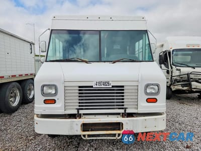 Piąte zdjęcie samochodu w środku: 2015 FORD F59 DELIVERY TRUCK VIN:1F65F5KY8F0A00067 - miniatura