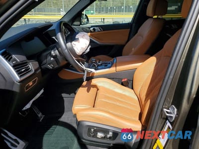 Zdjęcie 7 z 14 samochodu: 2023 BMW X5 XDRIVE45E VIN:5UXTA6C04P9N60911 - miniatura