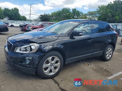 2013 VOLVO XC60 3.2 YV4952DL8D2389812 - główne zdjęcie licytacji z USA - miniatura