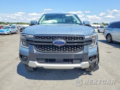Piąte zdjęcie samochodu w środku: 2024 FORD RANGER LARIAT VIN:1FTER4KH7RLE04009 - miniatura