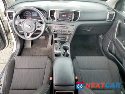 Zdjęcie 8 z 12 samochodu: 2017 KIA SPORTAGE LX VIN:KNDPMCAC8H7067946 - miniatura