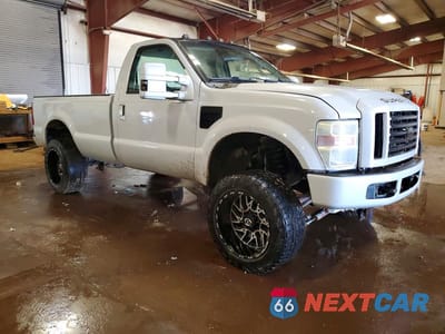 Czwarte zdjęcie samochodu z boku: 2010 FORD F250 SUPER DUTY VIN:1FTNF2B59AEB26953 - miniatura