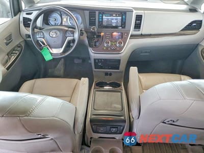 Zdjęcie 8 z 12 samochodu: 2015 TOYOTA SIENNA XLE PREMIUM 8-PASSENGER VIN:5TDYK3DC5FS653867 - miniatura
