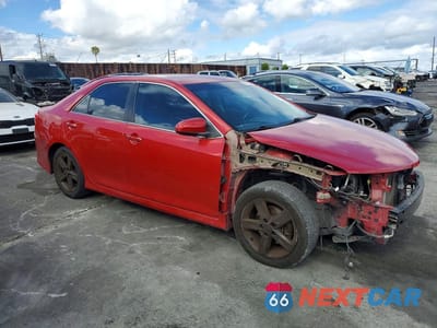Czwarte zdjęcie samochodu z boku: 2013 TOYOTA CAMRY SE VIN:4T1BF1FK2DU649749 - miniatura