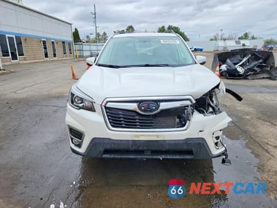Piąte zdjęcie samochodu w środku: 2019 SUBARU FORESTER LIMITED VIN:JF2SKAUC3KH522639 - miniatura