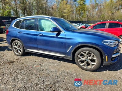 Czwarte zdjęcie samochodu z boku: 2021 BMW X3 XDRIVE30I VIN:5UXTY5C03M9G79974 - miniatura
