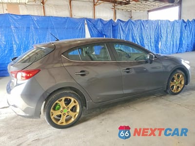 Trzecie zdjęcie samochodu z tyłu: 2018 MAZDA 3 TOURING VIN:3MZBN1L33JM262158 - miniatura