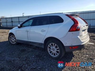 Drugie zdjęcie samochodu z przodu: 2010 VOLVO XC60 T6 VIN:YV4992DZ8A2021649 - miniatura