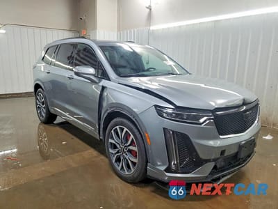 Czwarte zdjęcie samochodu z boku: 2024 CADILLAC XT6 SPORT PLATINUM VIN:1GYKPHRS6RZ710210 - miniatura