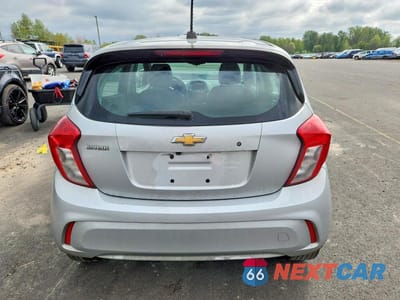 Zdjęcie 6 z 12 samochodu: 2017 CHEVROLET SPARK LS VIN:KL8CB6SA0HC840637 - miniatura